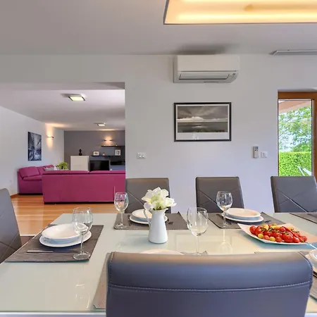Anastasia By Interhome *
