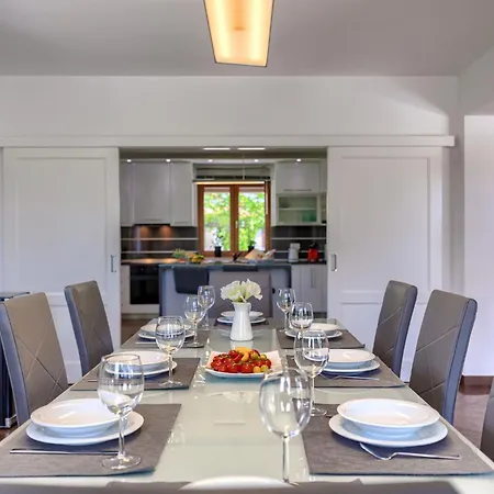 Anastasia By Interhome